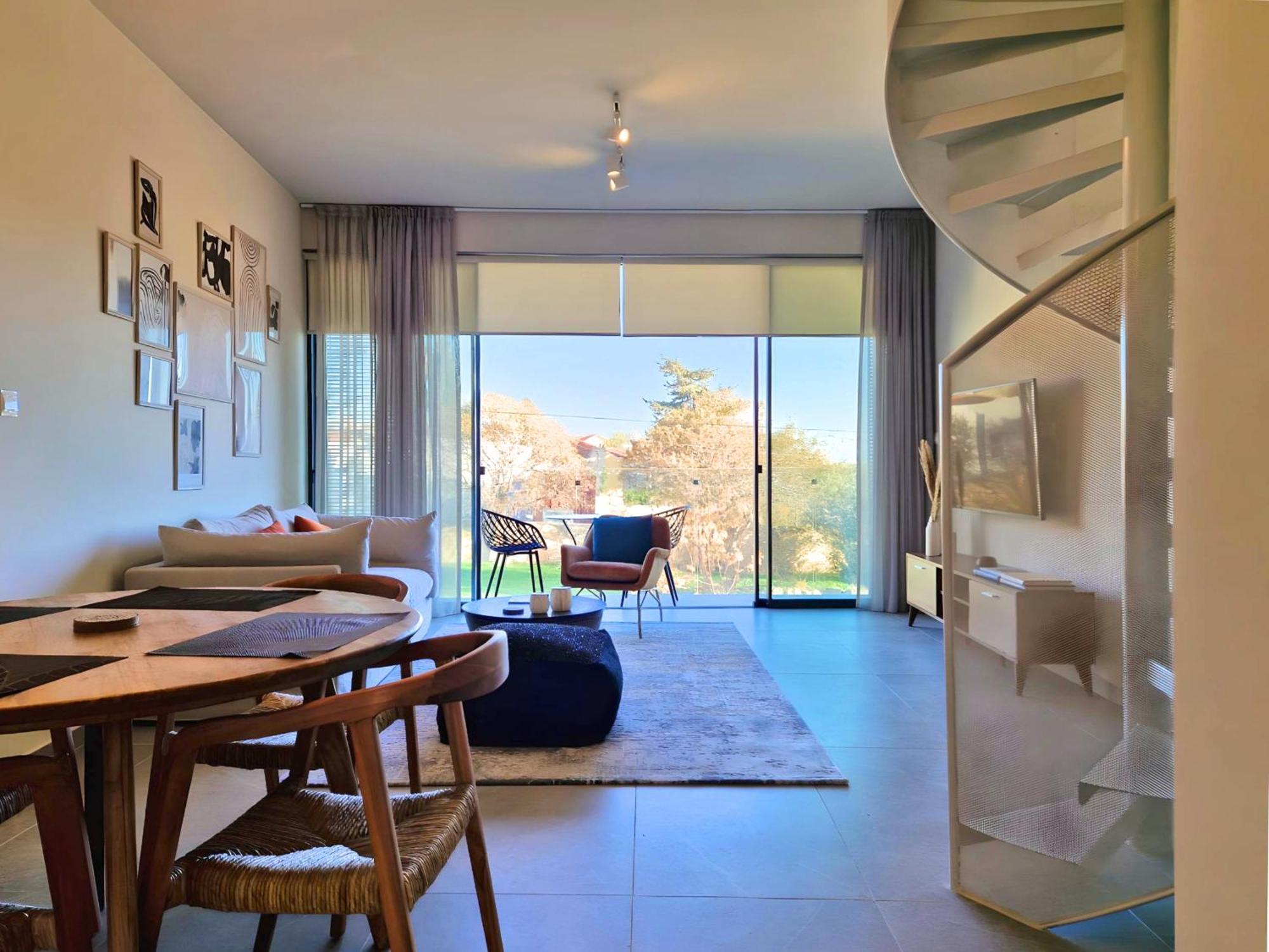 Aeon Residences - In The Heart Of Paphos Exteriör bild