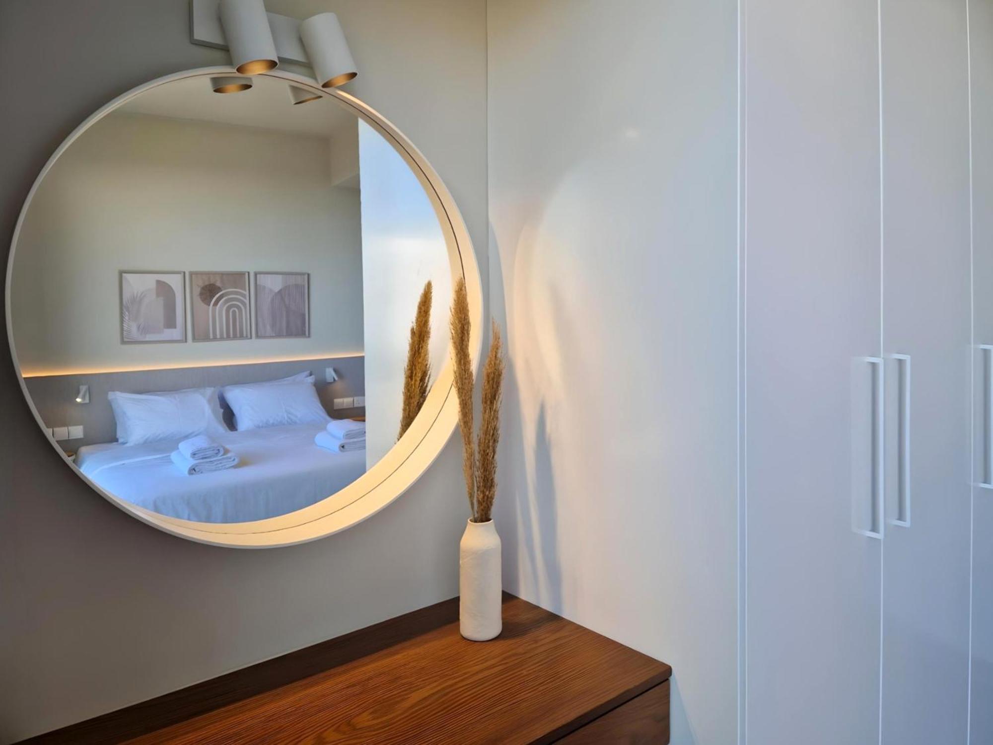 Aeon Residences - In The Heart Of Paphos Exteriör bild