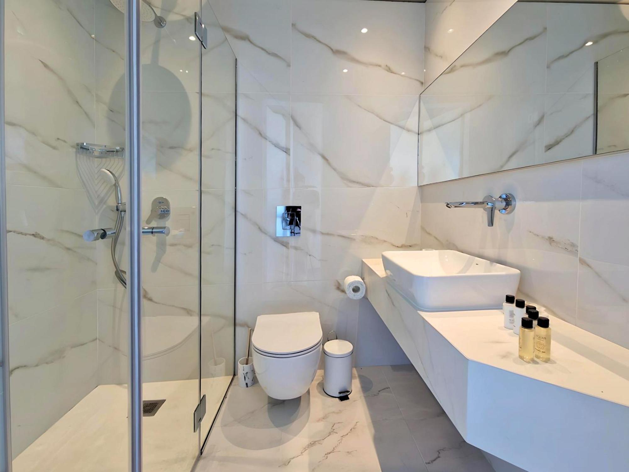 Aeon Residences - In The Heart Of Paphos Exteriör bild